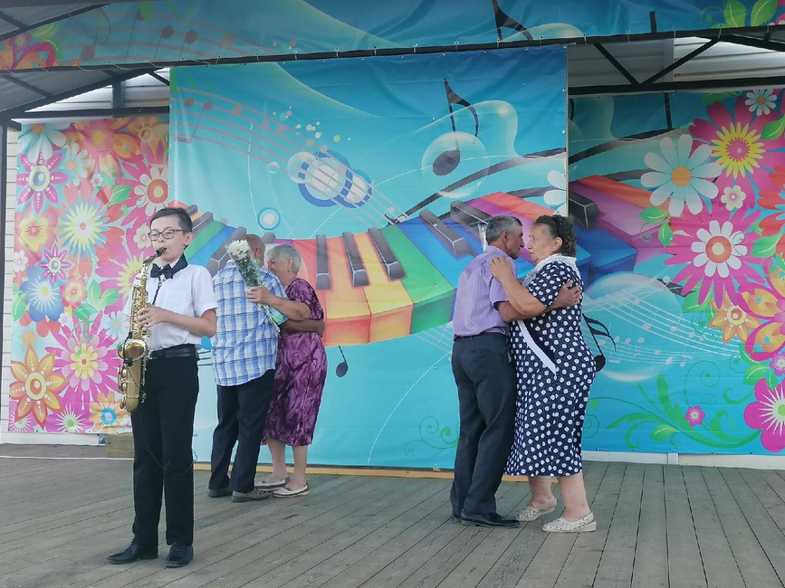 "Джаз для влюблённых" - концертная программа ко Дню семьи, любви и верности