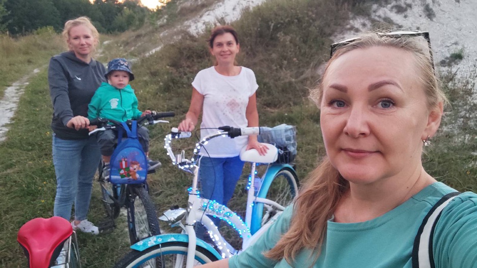 "В поисках живой воды" - музыкально-световое шоу участников Клуба «Веломания» и любителей велоезды